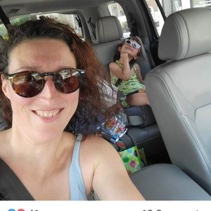 Meet your Posher, Anabela